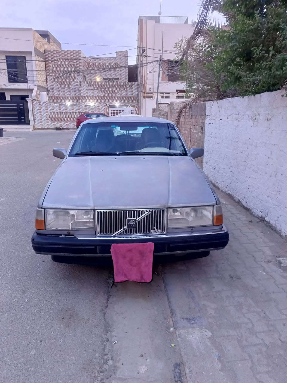 فولفو • حي المعلمين • رقم بغداد
