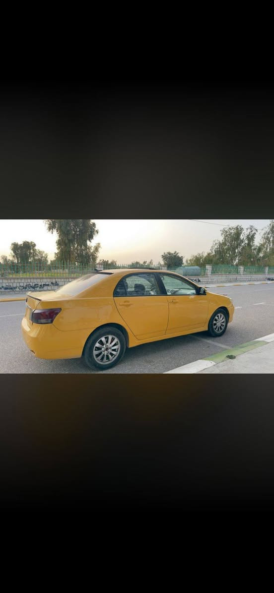 سلام عليكم بيوادي تكسي موديل 2013فول مواسه فات گيرئوته ماتيك وه شه رتي گيرومكينه تبرد سلايدجام كاره بايي بسمه فول نرخي 33گلايه ***********
