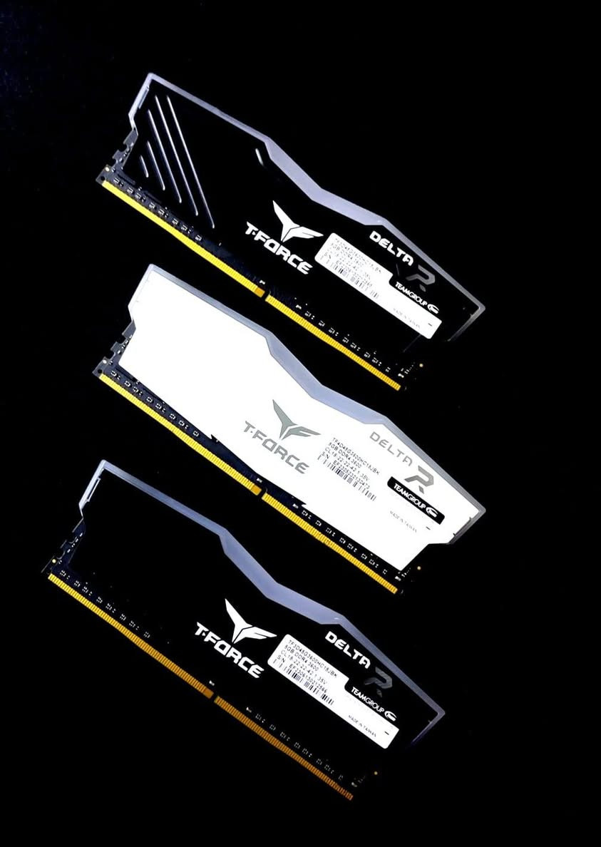 كت كامل للبيع (مكلف بالنشر)
#البورد
Asus Prime B550M-K
#المعالط
Ryzen 5 3400G box
#الرامات
T-FORCE DDR4 24GB (3×8) 3600MHz
ملاحظة: رامين سود و واحد ابيض نفس الشي بالضبط من براند و مواصفات فقط لون
#السعر 350٫000IQD
#للي ما يشوف السعر السعر ثلاثة مئة و خمسون الف دينار عراقي دينار.

للجادين التواصل من خلال: ***********
العنوان: البصرة
