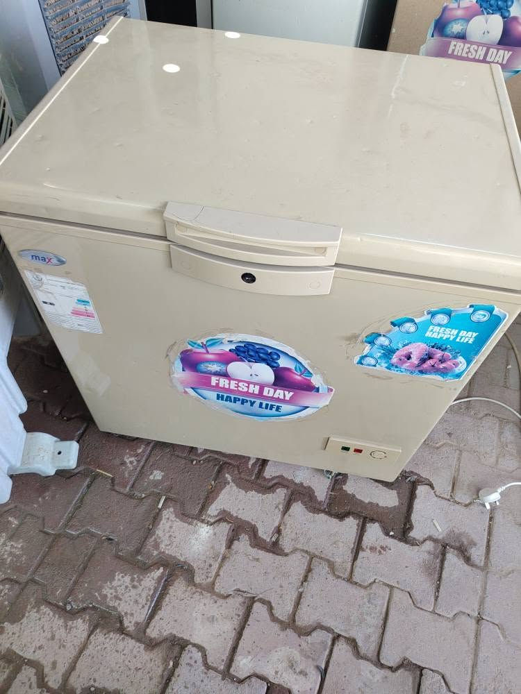 غراض للبيع كلمن وسعره للاتصال ع *********** كركوك, العراق

