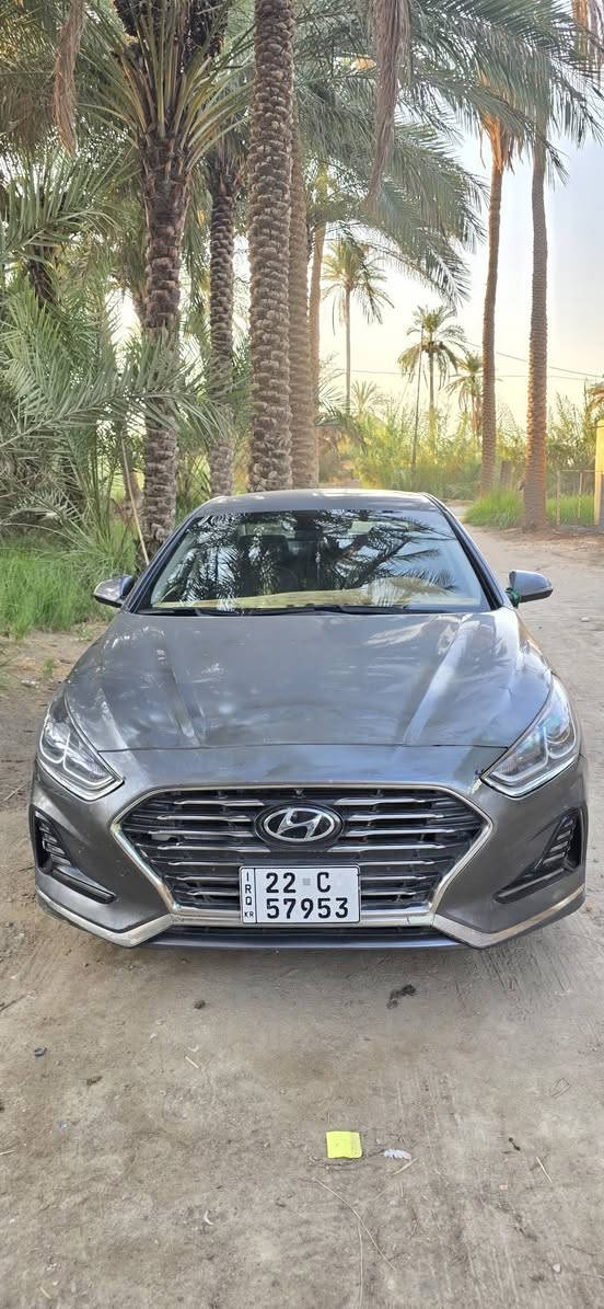 للبيع سوناتا 2019 وارد امريكي محرك 2.4 GDi سياره مال جناي متعوب عليه وماعايزه شي سياره جاهزه دواخله نضيفه 
شراي يتصل : ***********
