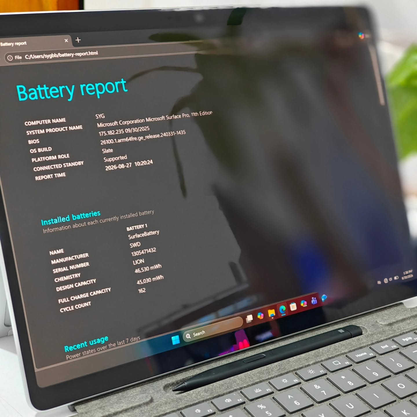 Microsoft Surface Pro 11

*اللون رصاصي
* المعالج: Qualcomm Snapdragon X Plus
* الذاكرة (RAM): سعة 16GB LPDDR5x .
* التخزين : 256GB  NVMe
* الشاشة: شاشة لمس PixelSense Flow مقاس 13 بوصة، دقة 2.8K (2880x1920)، بمعدل تحديث 120Hz لتجربة بصرية فائقة السلاسة.
* البطارية: عمر بطارية استثنائي يصل إلى 14-15 ساعة من الاستخدام المتواصل.
* الكاميرا: كاميرا أمامية بدقة 1440p (Quad HD) وكاميرا خلفية 10MP تدعم تصوير 4K.
* الاتصال: يدعم أحدث تقنيات Wi-Fi 7 ومنفذي USB-C (USB4).
* نظام التشغيل: Windows 11 Pro الأصلي.
* خاصية Face-ID
* الحالة : مستخدم بدون بوكس
* البطارية 🔋: مشحون 162 مرات

السعر :
1- الجهاز فقط 1،150،000
2- مع كيبورد اصلي 1،275،000
3- مع كيبورد و قلم اصليات 1،375،000

* ضمان اسبوعين

للتواصل والاستفسار: ***********

https://t.me/epic_store2

نص مكتوب في الصور:
- Battery report C:/Users/sygbb/battery-report.html Battery report COMPUTER NAME SYG SYSTEM PRODUCT NAME Microsoft Corporation Microsoft Surface Pro, 11th Edition BIOS 175.182.235 09/30/2025 OS BUILD 26100.1.arm64fre.ge_release.240331-1435 PLATFORM ROLE Slate CONNECTED STANDBY Supported REPORT TIME 2026-08-27 10:20:24 Installed batteries Information about each currently installed battery BATTERY 1 SurfaceBattery NAME SWD MANUFACTURER 1305471432 SERIAL NUMBER LION CHEMISTRY 46,530 mWh DESIGN CAPACITY 45,030 mWh FULL CHARGE CAPACITY 162 CYCLE COUNT Recent usage Power states over the last 7 days Search