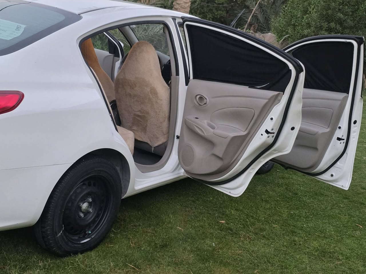 سلام عليكم نيسان مديل ٢٥ لبيع ماشيه ٥٣ بيها نص قطعه صبغ وشويه بل جاملغ كد شبر بس السياره كفاله ع وضع الشركه سعرها ١١٥ مكاني مشخاب ***********
