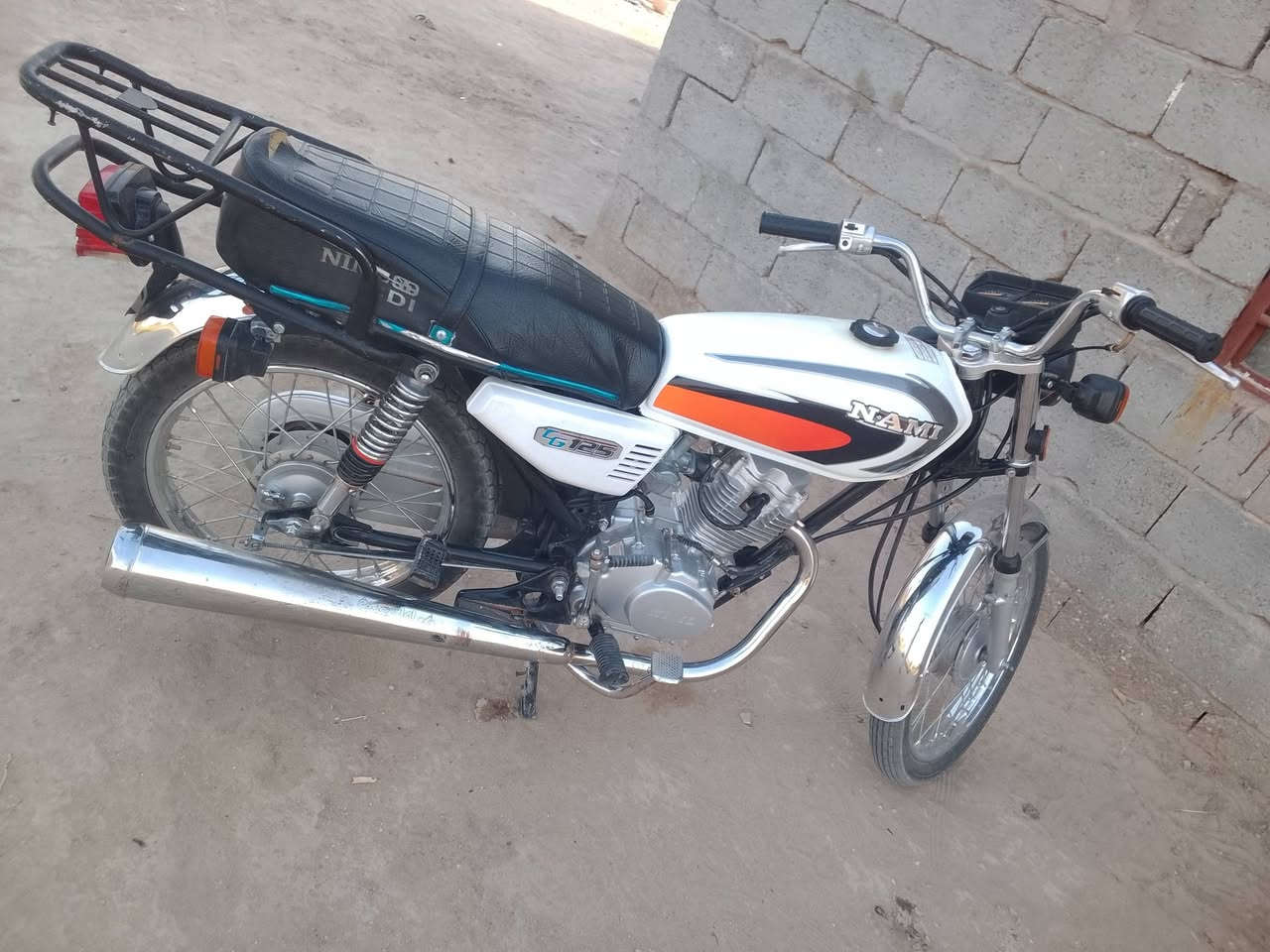 سلام عليكم دراجح نامح مدياس 26السعر 650بيح مجال قيلي ***********
