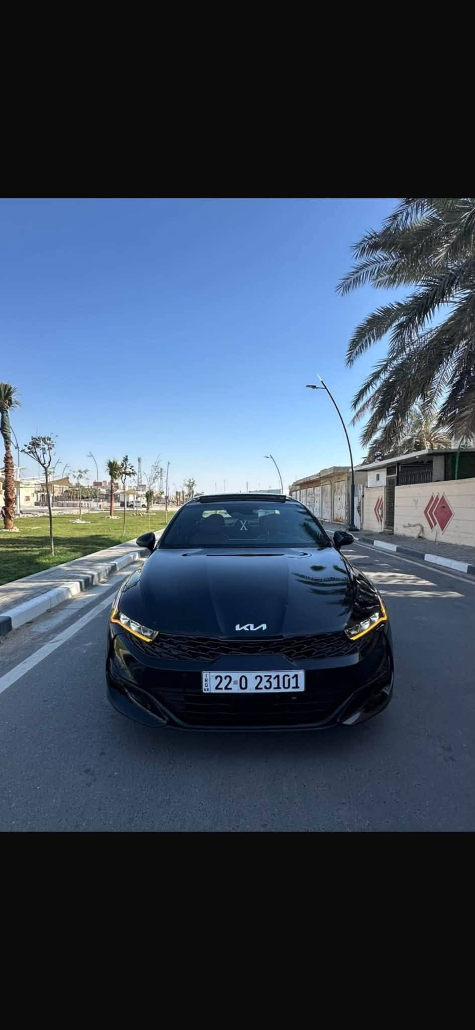 .ء GT_Line (K5)🚗
كي فايف وأرد امريكي 
(مديل 2024 رقم اربيل دولي )
حادث سيارة خلفي مبدل صندوك ( قبق جنطة )
 (+ بارد فقط باقي كفالة بدون أيرباك بجم وصفاح كبس )
            (سيارة فول ل فول أعله موصفات )
* المحرك: 1.6 لتر تيربو 4 سلندر
* القوة: 180 حصان
* العزم: 195 lb-ft
* القير: أوتوماتيك 8 سرعات 
* جنوط: 18 إنچ رياضية
* فتحة سقف: بانوراما
* مصابيح: LED أمامية + DR
* إضاءة خلفية: LED
* مرايات: سوداء مع إشارات LED
* واجهة GT-Line رياضية
* كشنات كهربائي + تدفئة 
* مقود رياضي 
* شاشـة وسطية 10.25 إنچ في التجهيزات الأعلى/الحزم
* شاحن لاسلكي 
* قيادة ذاتية + تحديد مسار + مود قيادة SPORT 
* أنظمة أمان ومساعدة للسائق
* السعر اب 157 وبيها مجال 
* العنوان البصرة الجنينة
* ***********
