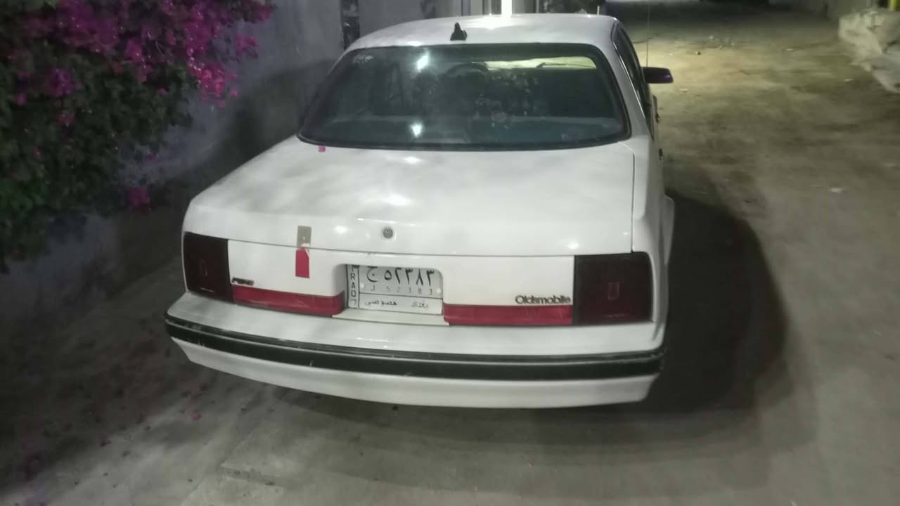 اولدز للبيع كفاله من صبغ و خياس سياره على وضع شركه سياره بيه فقط بدايه صوت ابراص بلمكينه لاتنقيص ولاتبخير والسنويه ماساقطه مكان سياره النجف الاشرف سعر 30 قفل 
 ***********
