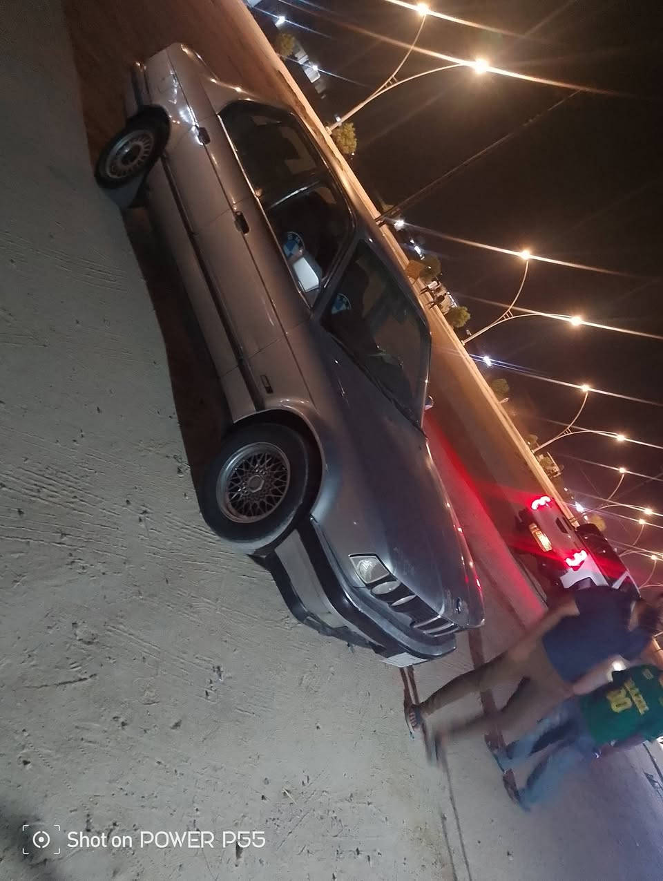 لا توجد تفاصيل

نص مكتوب في الصور:
- Shot on POWER P55