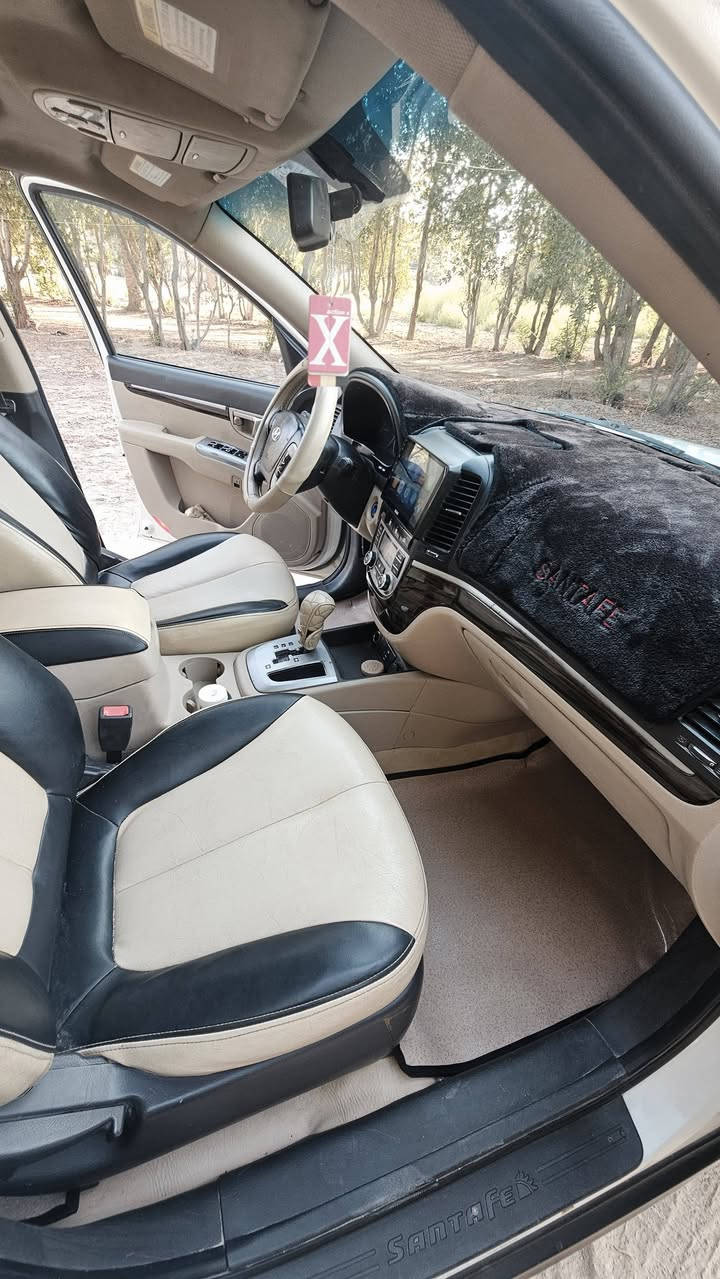 ٢٠١٢ مكينه ٦ سلندر فول مواصفات مكفوله من الصبغ جاملغ امامي مفتوح ماشيه ١٩٠ مكينه شرط مامفتوحه لاتنقيص ولا تبخير ١٤٠ وبيه مجال رقم بغداد بسمي مكاني بابل 
***********
