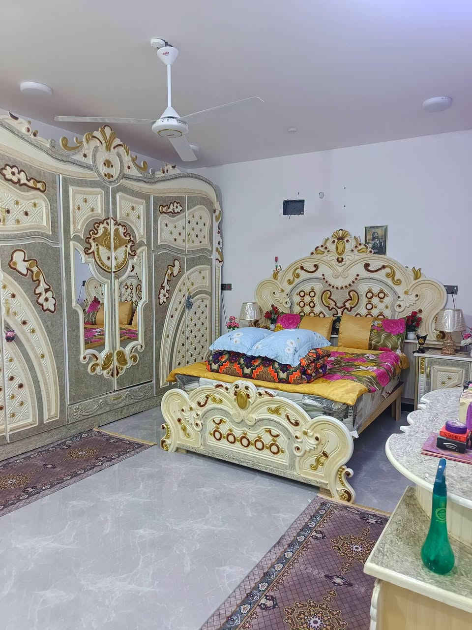 الشموخ نزلة مول الكوخ • ١٠٠م • ٣ غرف