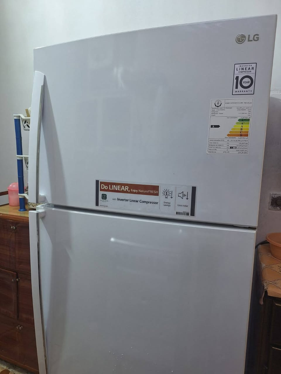 ثلاجه lg نظام بخاخ اخذته قبل 4 سنين بمليون رايدته ب600 نظيفة جدا العنوان الحرية منطقه السلام قرب مدارس السلام الاهليه ***********
