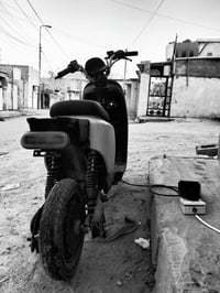 شحن • مستخدمه • بطاريات جدد