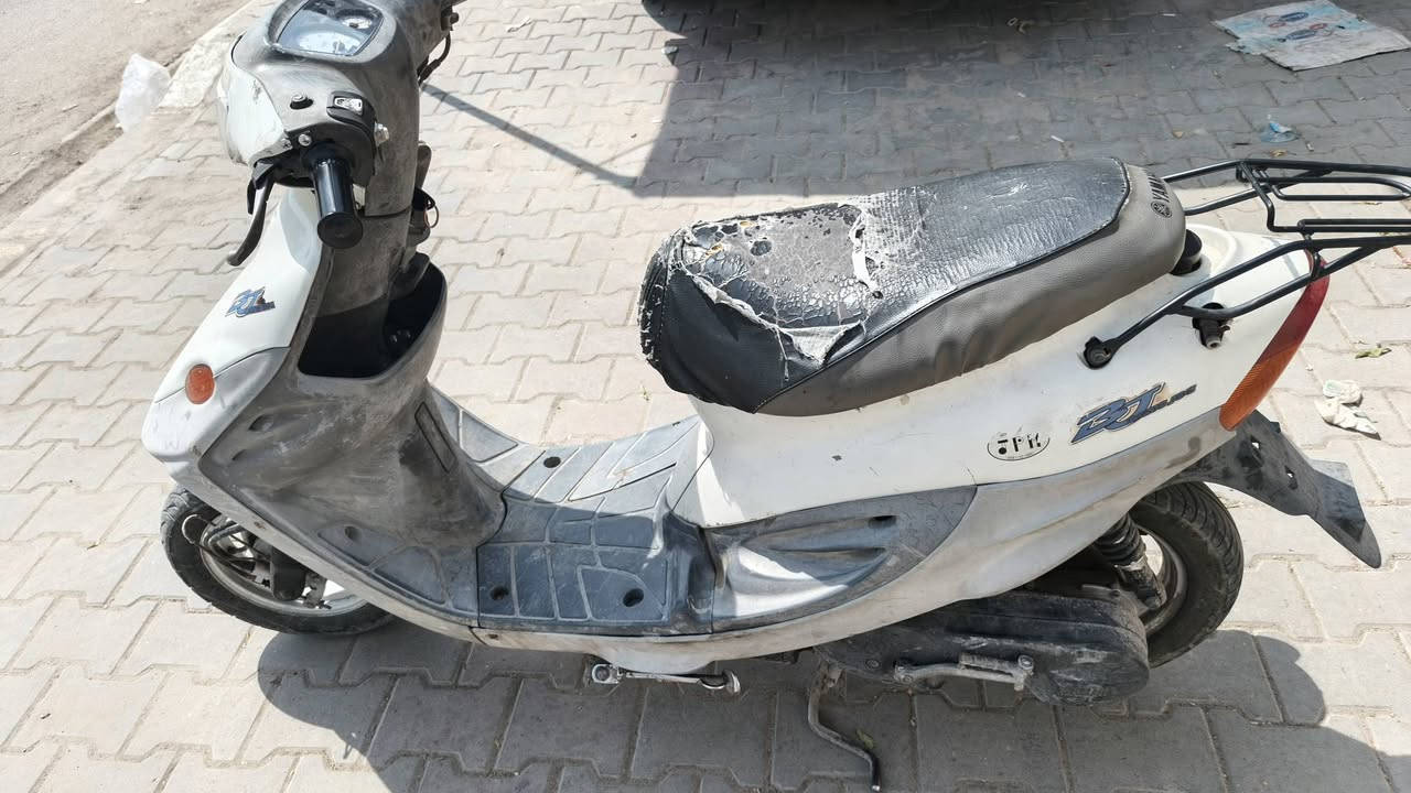 السلام عليكم  يوجد دراجه بي جي لون ابيض الدراجه حلوه مناقصها شي ولا مفتوح شرط اب سعر مناسب 450 اوبيها مجال مكاني الرميثه لاستفسار راسلني وات ساب فقط او بالخدمه ***********
