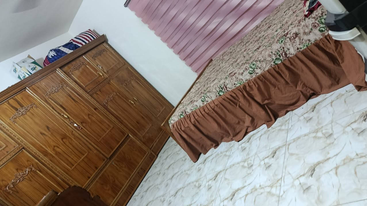 بسبب الوعود الكاذبة اعاده نشر 
دار للبيع طابو صرف المساحه بلسند 114 واقع حال 150 بناء طابوك عكاده يحتوي على غرفتين نوم وصاله ومطبخ واستقبال موقعه الاسكندريه مقابل دور التدريب المهني السعر 75 وبي مجال للاستفسار الاتصال على الرقم ***********
***********
