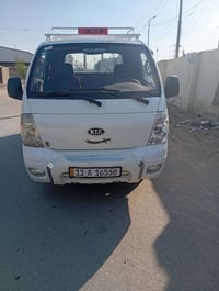 كيا حمل البيع موديل 2007رقم بغداد نكليزي مكينه 2700 بلادي مكينه وكير و...