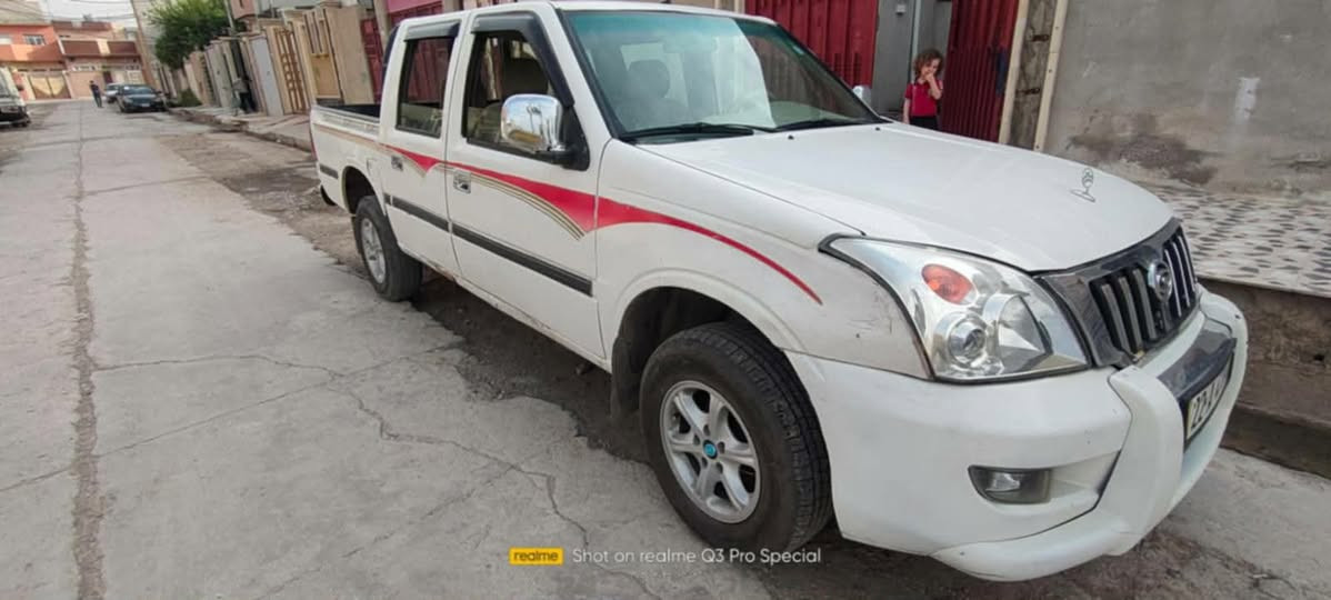 بيكم گنو صيني 2006 سيارة نظيفة وحلوة ما بيها صبغ ولا ضرر كهربائيات كلها شغالة وطخم جديد وبريك وبنزات كلها جديدة سيارة مال بيت
 رقم اربيل انگليزي جديد بأسمي سنوية لـ30 كابون بانزين جديد مكينة بيها بداية تنقيص مكان موصل الايمن      رقم الموبايل ***********
السعر 50 وبيها مجال
