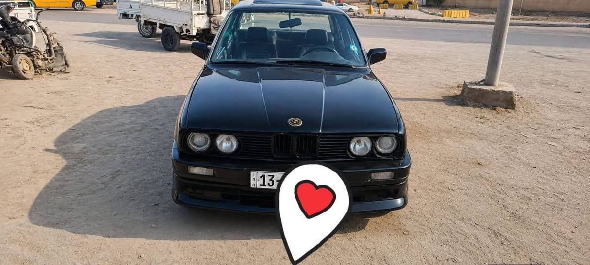بي ام زعره موديل 92 بيع او مراوس
تحويل مباشر رقم ميسان نكليزي سنويه لل 30
مكينه وكير محور ونجي 6 سلندر 
بيها خيط تبخير السياره مصبوغه عام 
وتوني شاد تخم تاير ويل جديد
سعر 37 وبيها مجال 
***********
