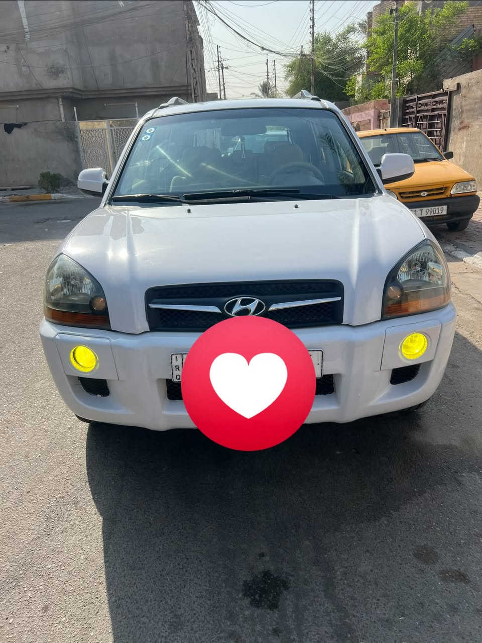 السلام عليكم توسان 2009 خليجي رقم بغداد انكليزي باسمي فول مواصفات 6 سلندر مكينه 2700 فور ويل مكفوله من الضربه والصبغ والتبديل كفاله عامه سياره جديده وع وضع الشركه مكان بغداد الحسينيه للاستفسار 
***********
