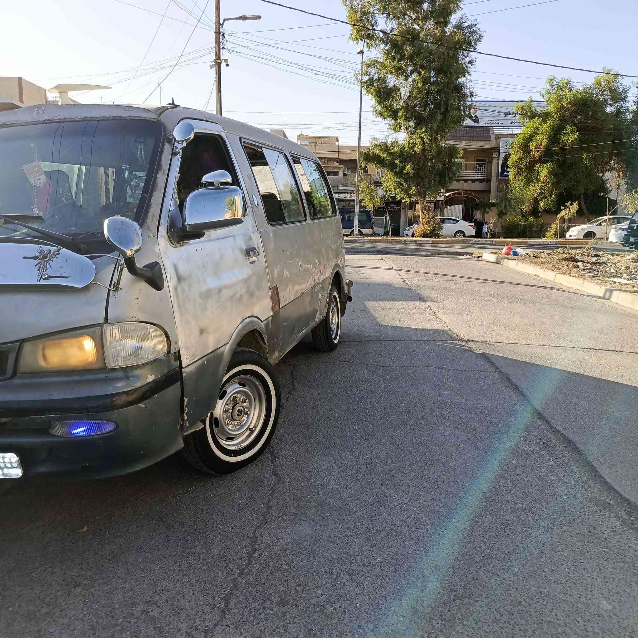 السلام عليكم حبايب قلبي بريجو للبيع مكينه بيها نفخ بس مو قوي طخم تايا جواها كير جديد مشط ستيرن جديد وشرط الوكاله ول تحويل بس وكاله خاصه لايتات شغاله سياره كدام العين وهاذا رقمي *********** السعر 38وبيها مجال
