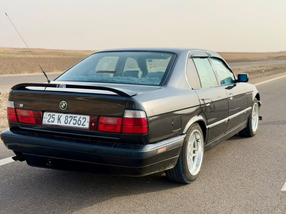 بي ام ٥٢٥ • موديل ٩٢ • رقم كركوك