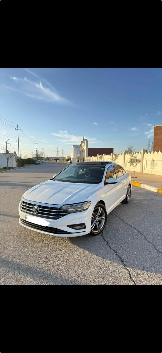 🚘 Volkswagen Jetta SE 🤍
بيع فقط
🇨🇦 وارد كندي
🔹 موديل 2019
🔹 محرك 1.4 المرغوب
🔹 Clean Title — بدون صبغ
🔹 بدون إيرباك
🔹 ماشية 110 ألف ميل

✨ المواصفات:
• بصمة
• بانوراما
• نقاط عمياء
• رادار أمامي وخلفي
• دشبول 7 ألوان
• كزرز وحجر بلادي
• تايرات جديدة
• سوائل ودهونات جديدة
• كهربائيات سليمة وبدون أي كود

🔧 حالة السيارة:
• سيارة بلادية، ما مبدل بيها برغي
• شرط كير ومحرك بلادي 100%
• بيها PDR بالباب والجاملغ، شي بسيط
***********واتساب
***********واتساب
📍 المكان: أربيل
📄 تحويل مباشر

💰 السعر: 150 ورقة وقابل للتفاوض

📞 للجادين فقط.
