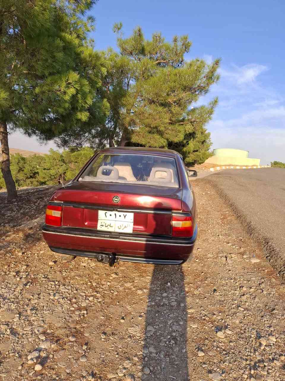 اوبل فكترا موديل١٩٩٢محرك١٨....***********...***********...سعر ٤٠

