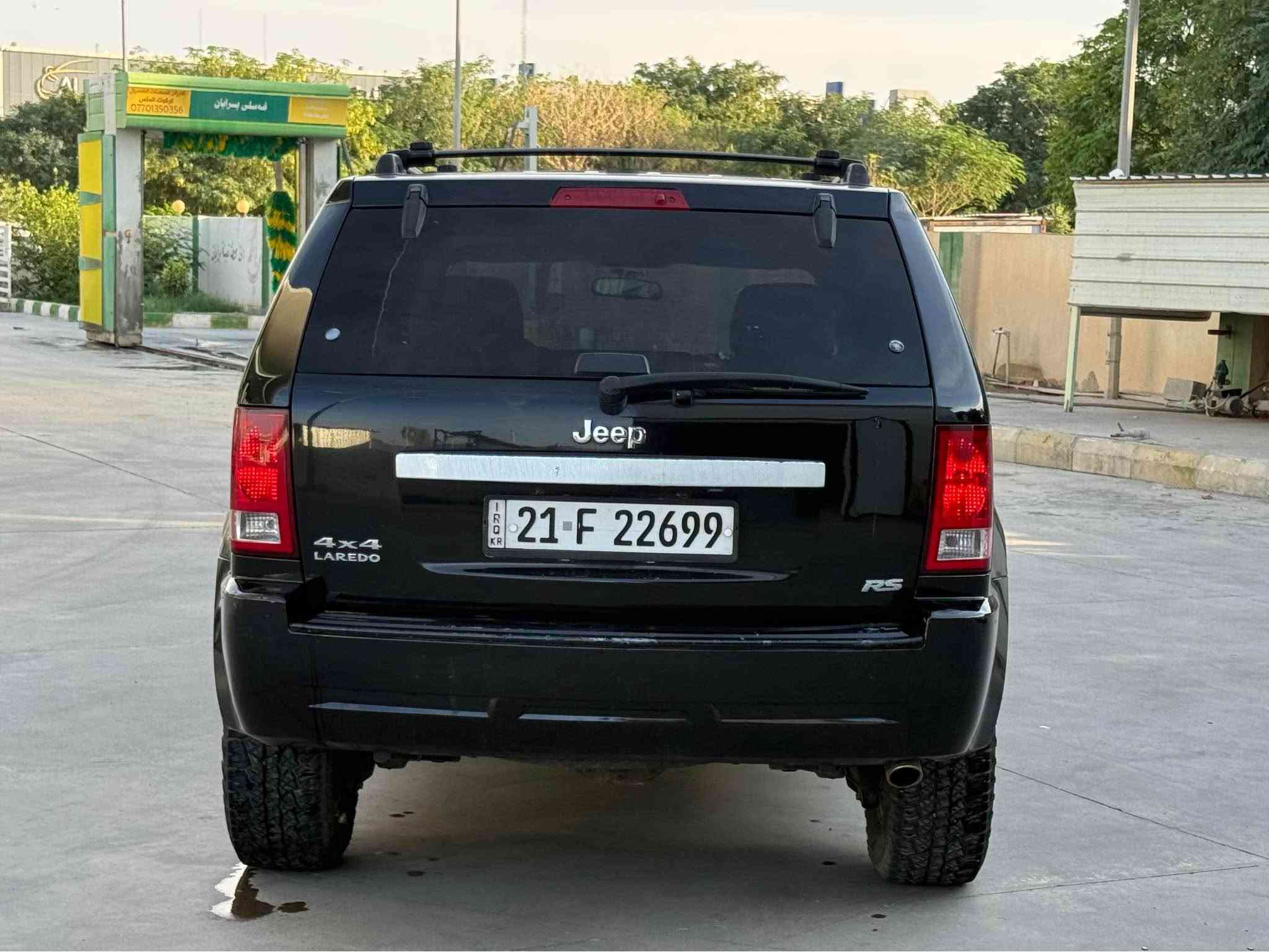 لاريدو ٢٠٠٧ • مكينة ٣٧٠٠ 4x4 • مشي ١٩٥الف