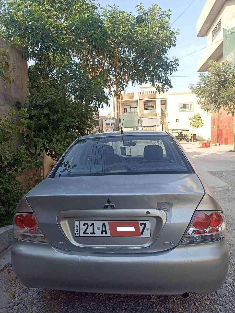 لانسەر مۆدێل2007 بەشەرتی گێڕو  مەکینە تۆماتیک تەبرید سارد گەرم چوار تایەی تازە تەنها یەک پارچەی بۆیاخە. ***********
