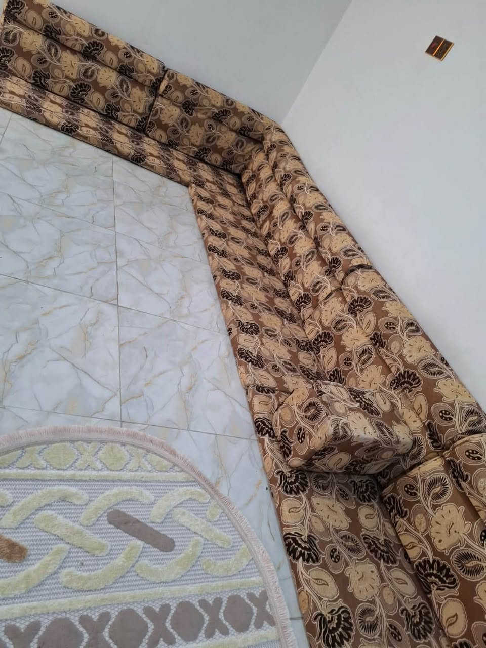 للبيع ***********
