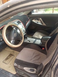 للبيع سيارة كامري  لاتصال علة صاحب السيارة  07738438760 ضربة السيارة م...