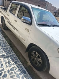 هايلوكس ٢٠١٣ • كير توماتيك • بدون صبغ