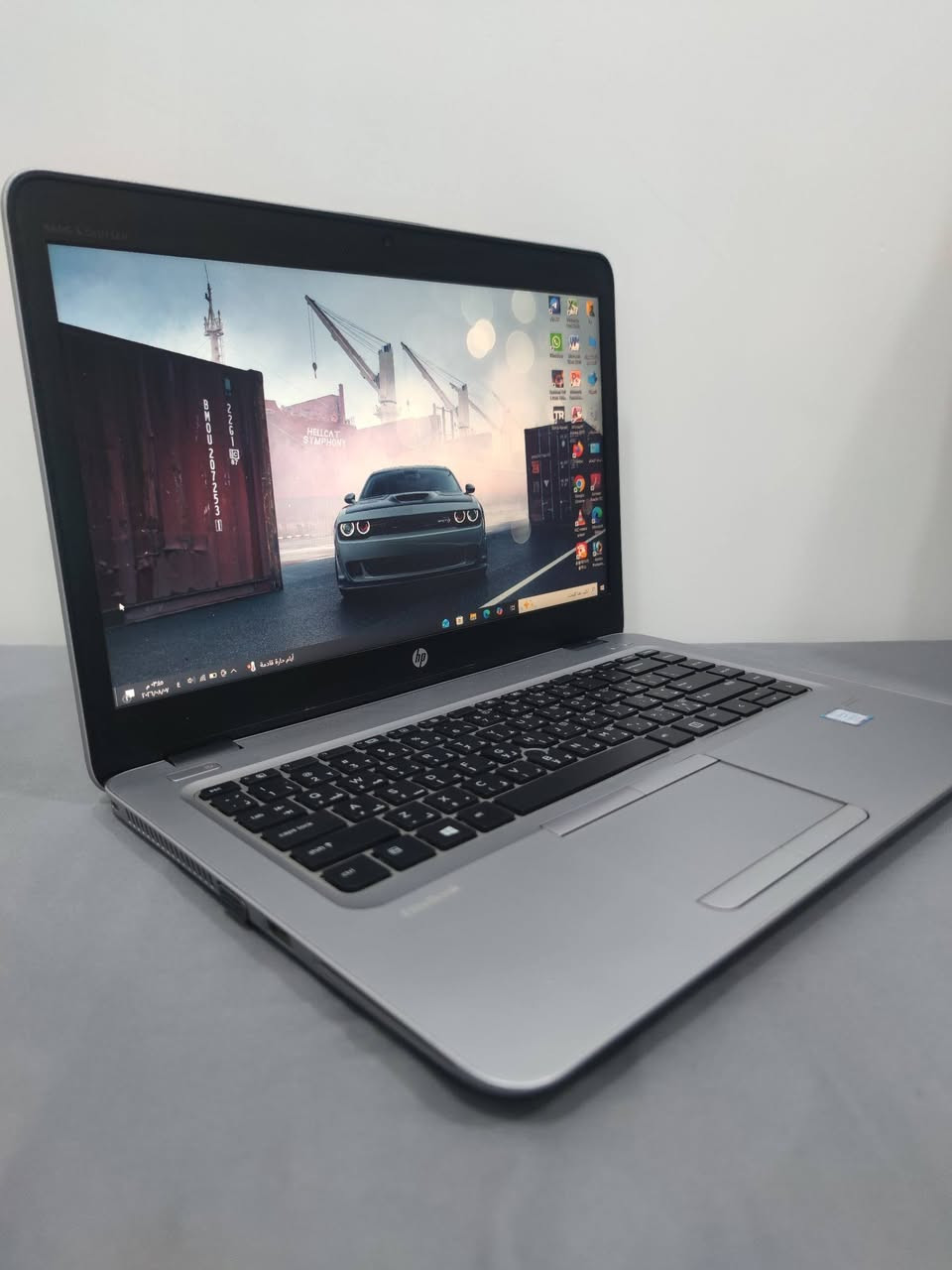 لابتوب نوع hp
المعالج كوراي 5 

الجيل السابع 7th

الرام 8 كيكا قابل للتطوير 

الذاكره 256 نوع SSD m.2
يحتوي على منفذ هارد اضافي SATA 

حجم الشاشه 14  IPS بدقة 1920X1080 Full HD 

لابتوب سوبر سلم 

ويندوز 10 برو

ملحقات الشاحن الاصلي مع ماوس هديه 

السعر 225،000

متوفر واتساب ***********
