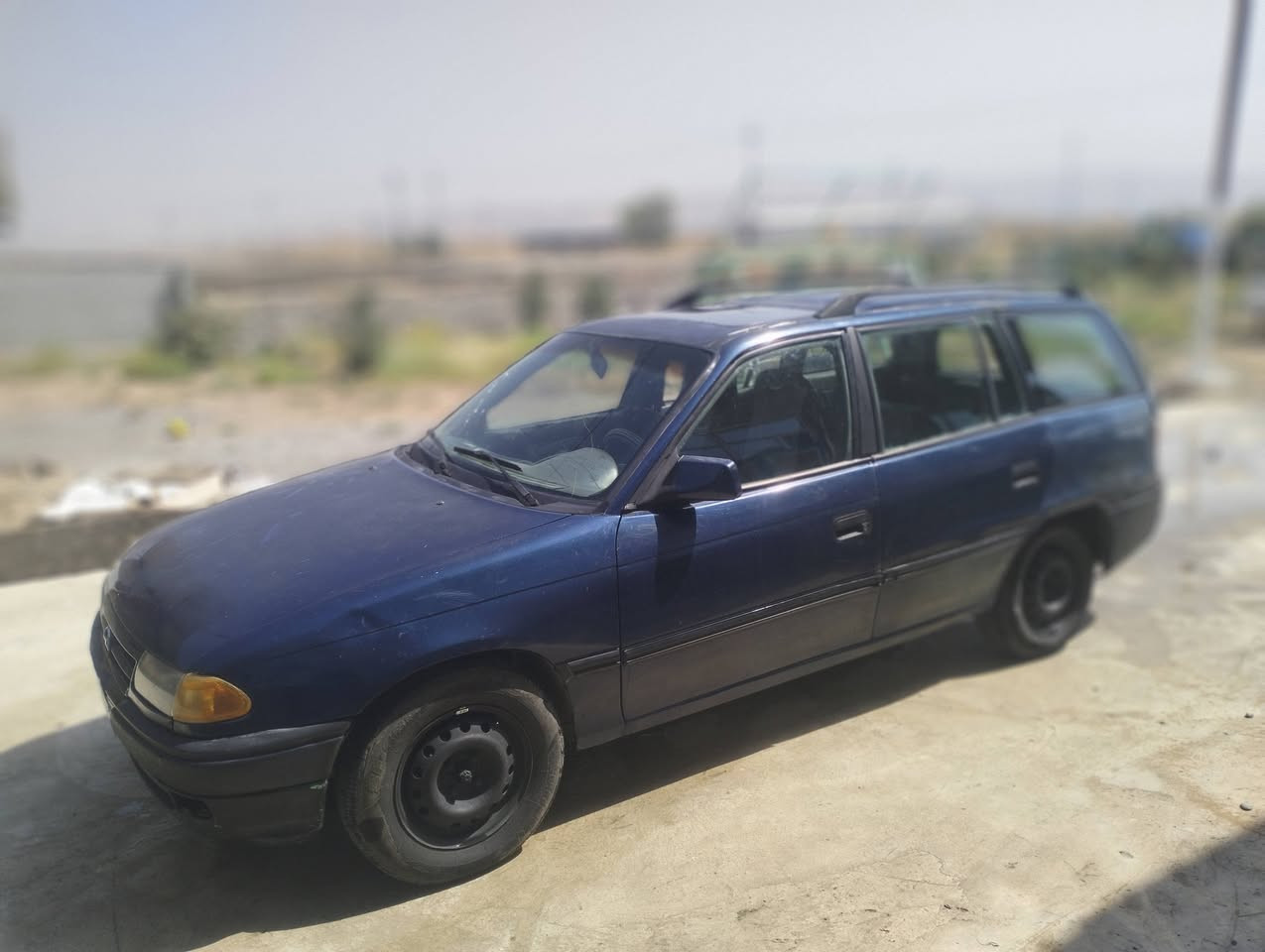اوبل استر موديل 92محرك كير على فحص حجم محرك 18رقم بغداد كاربون بي ورقي متوقف شرط تحويل عندك مقدمه زين هم يرهم متروس هم يرهم ***********
