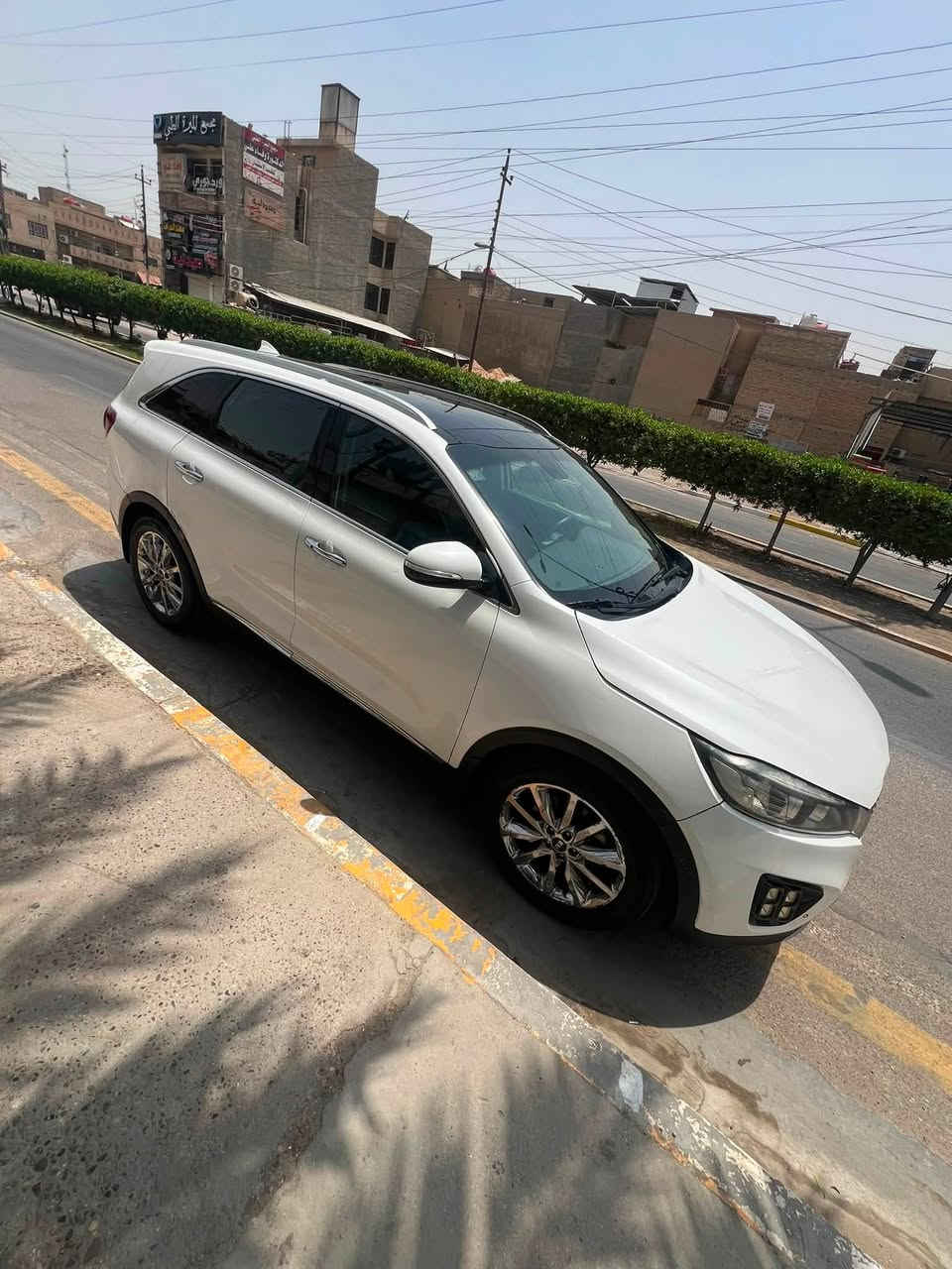 السلام عليكم
للبيع كيا سورنتو موديل 2016 خليجي
فول مواصفات رقم بغداد بأسمي 
السيارة بيهة صبغ 3 قطع بدون حادث 
موجود سونار وصور للسيارة بكامل تفاصيل 
للاستفسار اتصال او واتساب ***********
مكاني بغداد الحرية 
سعر البيع 168 ورقة بيهة مجال قليل
