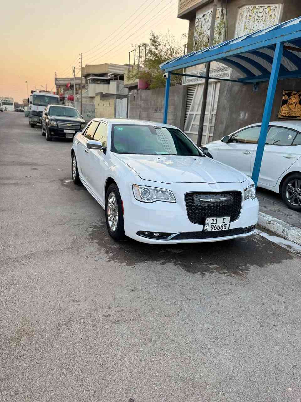 اوبامه مديل18مرمز20معامله كامله
محرك 3600
مكينه كير كفاله 
خزن ميموري  
كشنات تدفه تبريد
دواخل بيجي 
ويل مكسيكي اصلي تخم تاير حداديه
فول مواصفات عده لفتحه
حادثه فقط حافه لبنيد 
سياره حلوه جويده ما مشتغله خط
بسمي تحويل ثاني يوم 
مراوس بكوري ترهم
مكاني بصره حي شرطه قرب معارض 
رجان مو شراي لا يراسل ويتعبني
سعر195
***********
