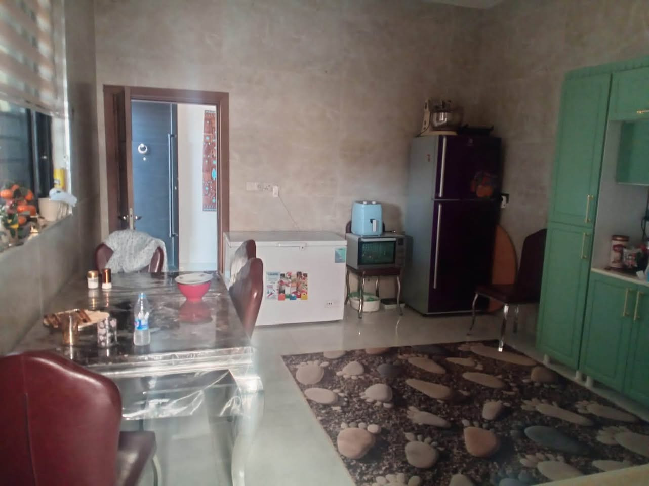 دار للبيع المساحه 450متر 
العنوان حي الثقافي
3غرف نوم 
صاله  ستقبال
صحيات 
للتواصل ع الارقام
***********

‭+964 785 500 1460‬
عنوان المكتب ام الخيل سوق العصري مكتب عشتار للعقار
