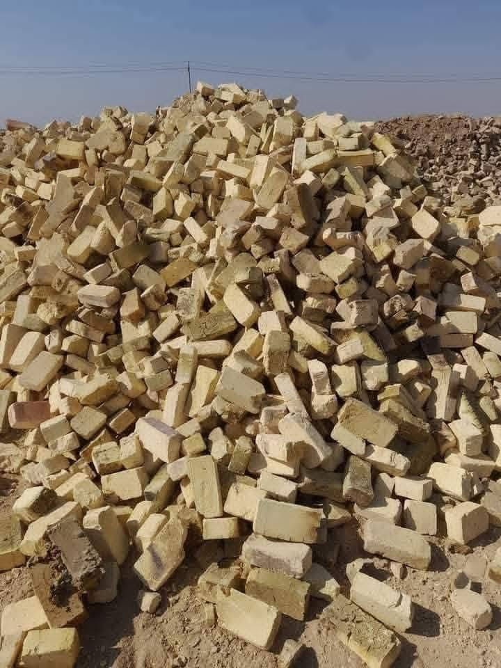 كسر للبيع بسعار مناسبه اغلبيته طابوك سالم وتليثي
حمل فول توصيل العماره اقضيه  ***********
***********
