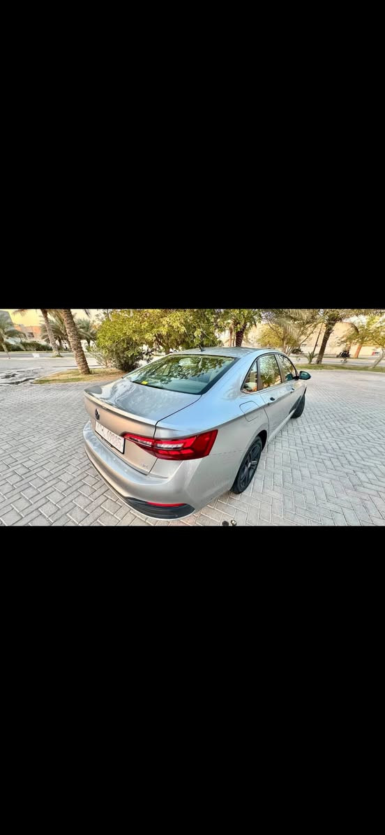 جيتا 2023 وارد امريكي مكينه وكير كفاله سياره حلوه ونظيفه مواصفات se ماشيه بس ١٥ الف 
مكاني كربلاء ١٣٥ وبيه مجال بسيط 
*********** كربلاء, العراق
