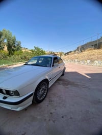 BMW1991 مۆدێل 1991 مەکینە525بیلاد تۆماتیک هەموو گیانی دەقی شەریکەیە بە...