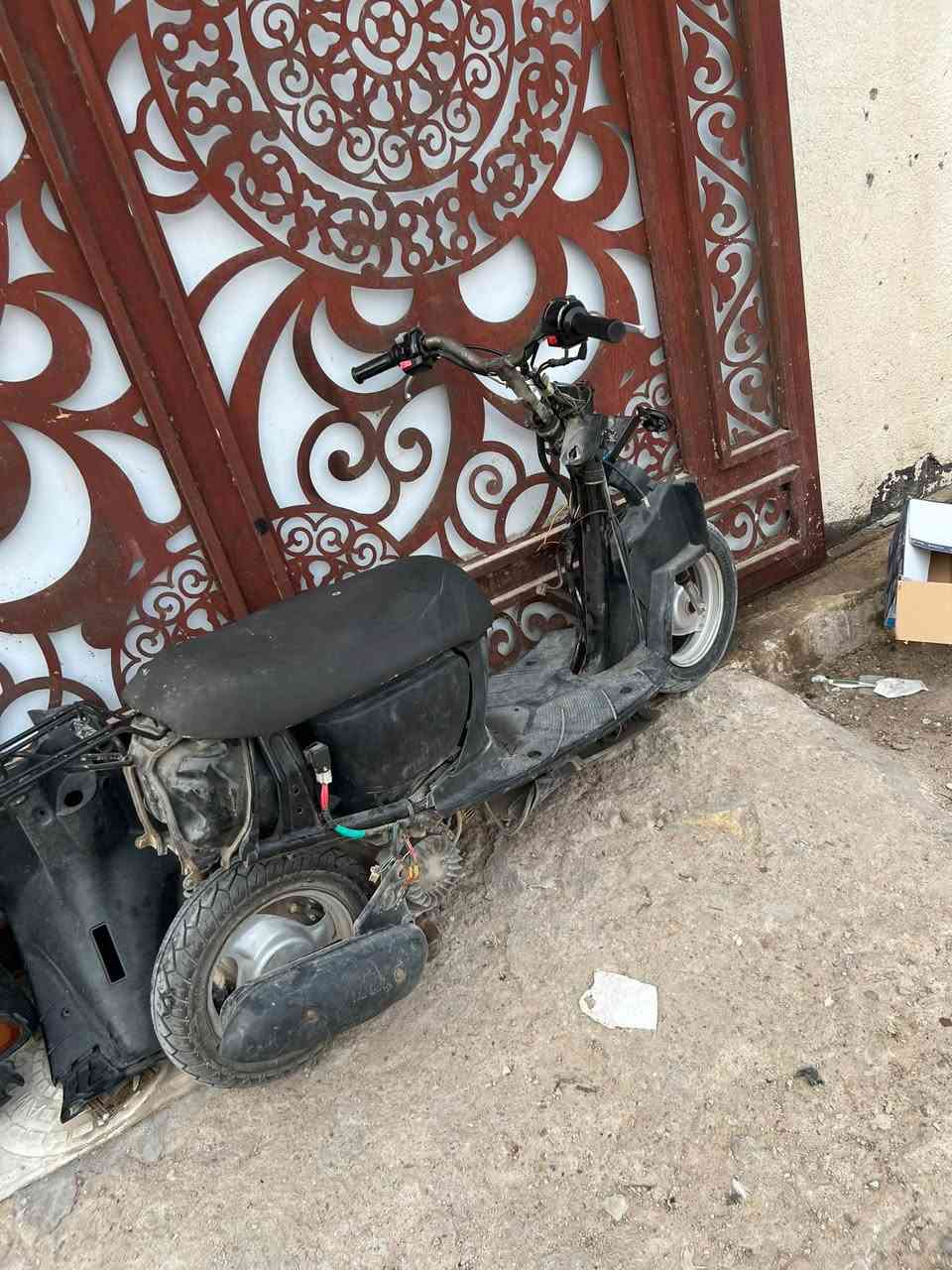 منغولي • خمس زروف • ١٥٠