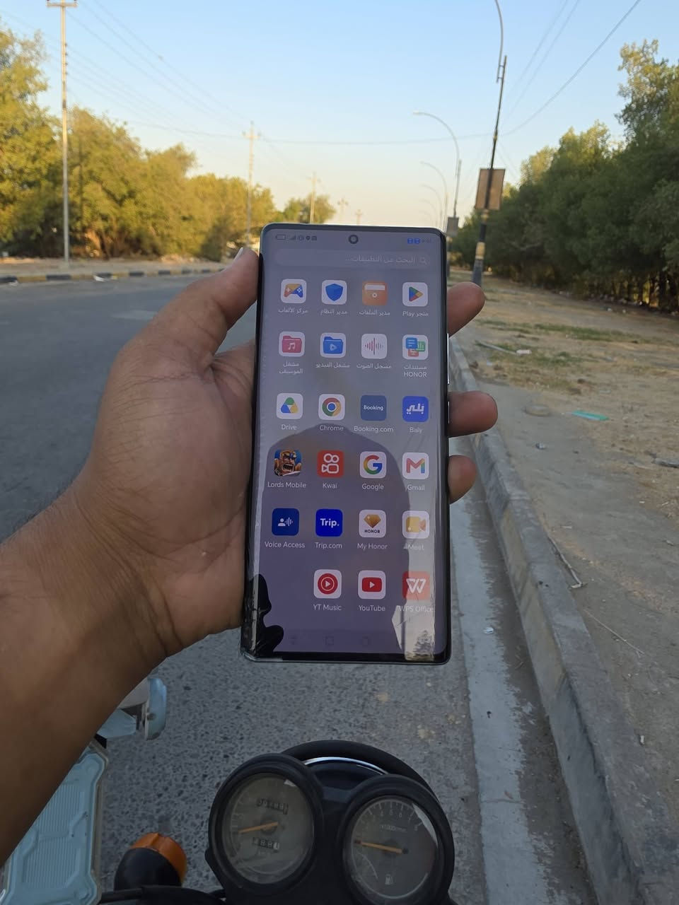 يده جهاز هونر 70 حالته كدامكم بي ضربه بالشاشه بس ماامأثره على المس ابد متوازي على بيعته اريده ب60بي مجال للشراي تواصل ***********مكاني كربلاء
