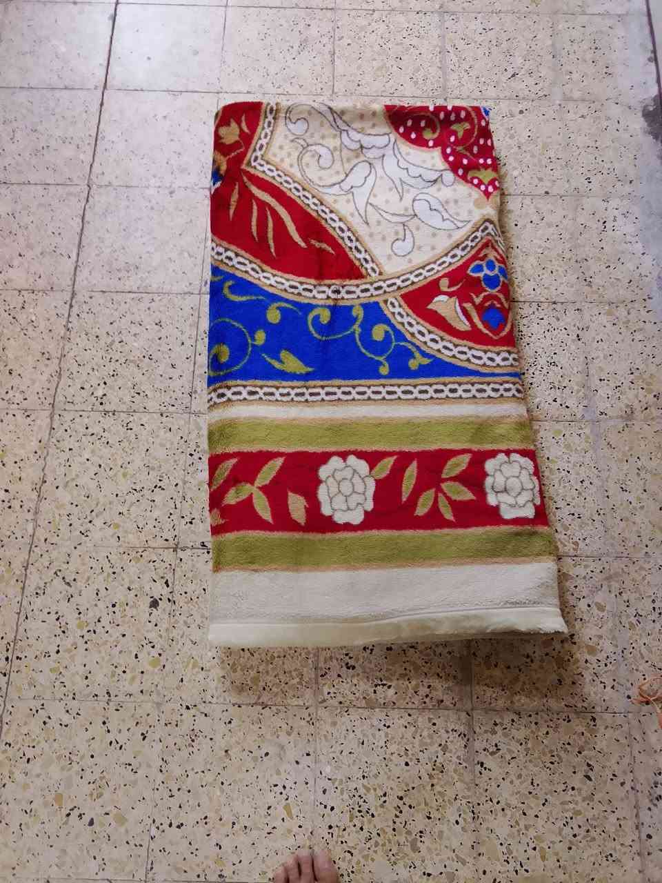 مدا وبطانيه للبيع تواصل ***********
