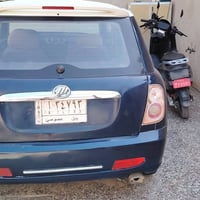 نيسان • ٢٠١٢ • قير يدوي