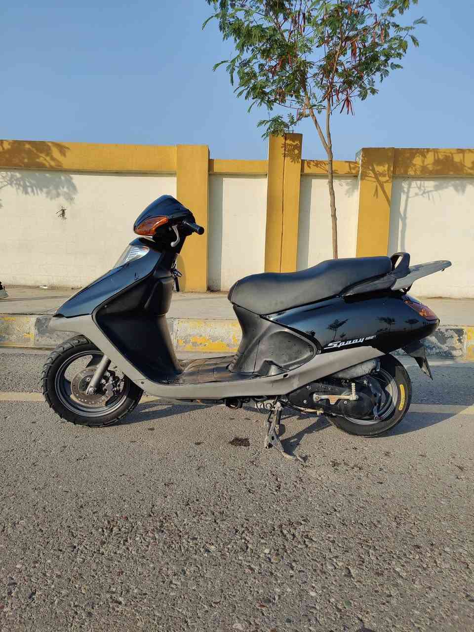 سبيسي • ياباني • محرك برغي