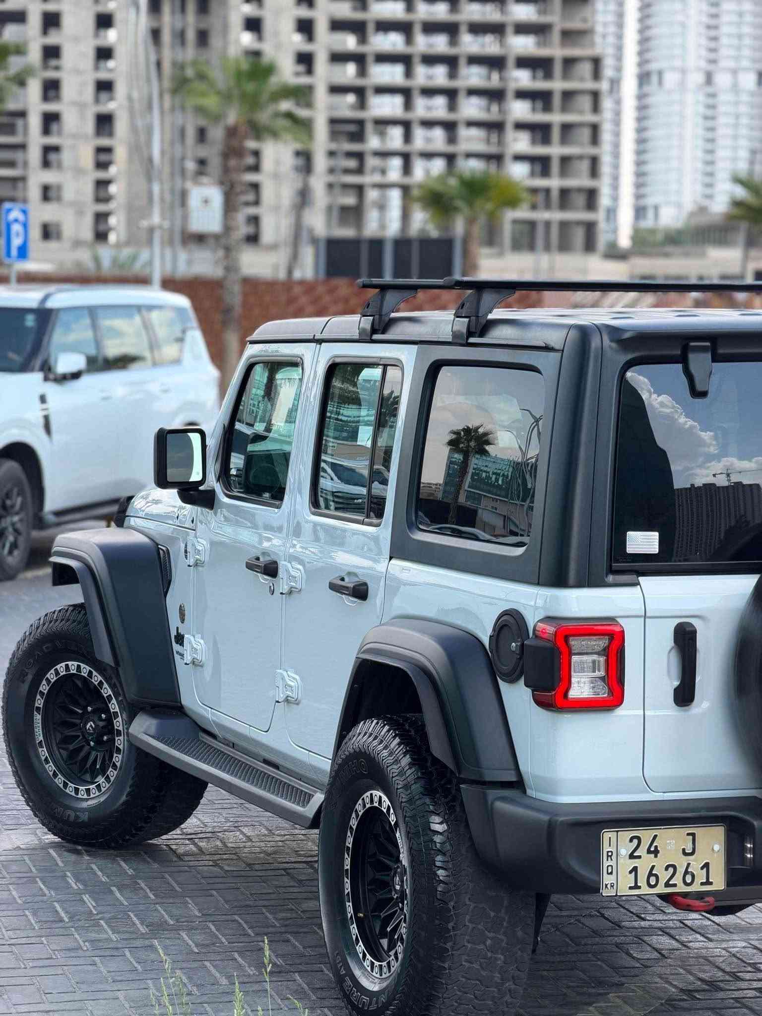 سلام عليكم 
Jeep Rangler-V6
مۆدێل 2022
بێ بۆیاخ
گێڕ تۆماتیل
سەحاری
دەبڵ اکسل - 4 جام کارەبایی 
تاخم تایەو ویلی لۆکی لە ژێرە
تەنها60 هەزار ڕۆشتوە
بەناوی خۆمە 
گێڕ مەکینە تەحویل تەبرید بەشەرت
سعری258$ 💸وەرەقەو کەمێک مەجال
شوێن هەولێر
ژمارەتەلەفۆن☎️
کۆڕەک:-***********
واتساب:-***********
_________________
سلام عليكم 
جيب رانكلر 
موديل 2022
سيارة مكفول بدون صبغ 
سحاري 
دفع رباعي- ٤ جام كهربائي 
٤ تايرات جديدة 
سيارة ماشي 60 الف 
سيارة بسمي 
گير معرك تحويل تبريد بشرط 
سعر 258$ 💸ورقة وبيها مجال للطيبين 
مكان اربيل 
رقم هاتف ☎️ 
کۆڕەک:-***********
واتساب:-*********** أربيل, العراق
