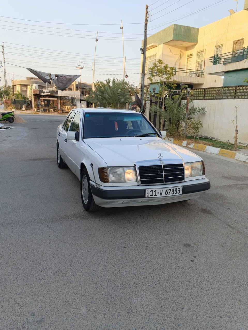 سياره مارسدس دب 300E مديل 89 سياره مكفوله من الضربه القويه والكلبه والكص والخياس والعيب الشرعي قواعد برنكيتات مكفولات مكينه وكير 3000ففتي مكينه وكير مكفولات تبريد ثلج حداديه 100% تخم تاير كهربائيات شغاله كيجات شغاله رقم بغداد انكليزي تحويل ثاني يوم سعره 58 مكانه ذي قار المركز 
***********
