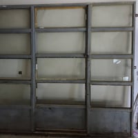 حديد • عرض ٢٫٦٣م • باب سلايت