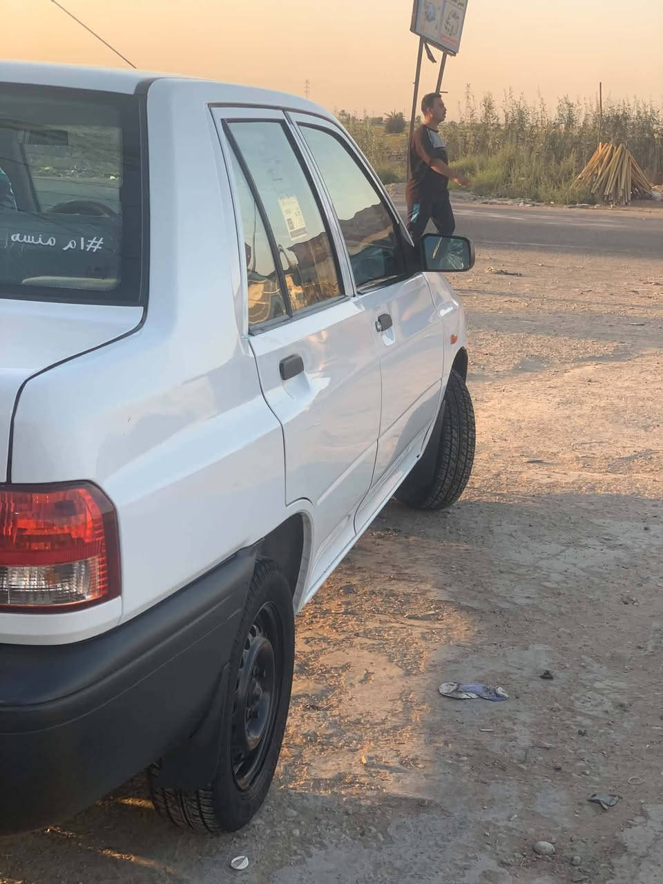 السلام عليكم سايبه موديل 24 شفاعه عامه الدعاميه للدعاميه ماشيه 64 سياره حيل جديده على وضع الشركه باسمي ورقم بغداد هذا رقمي ***********
