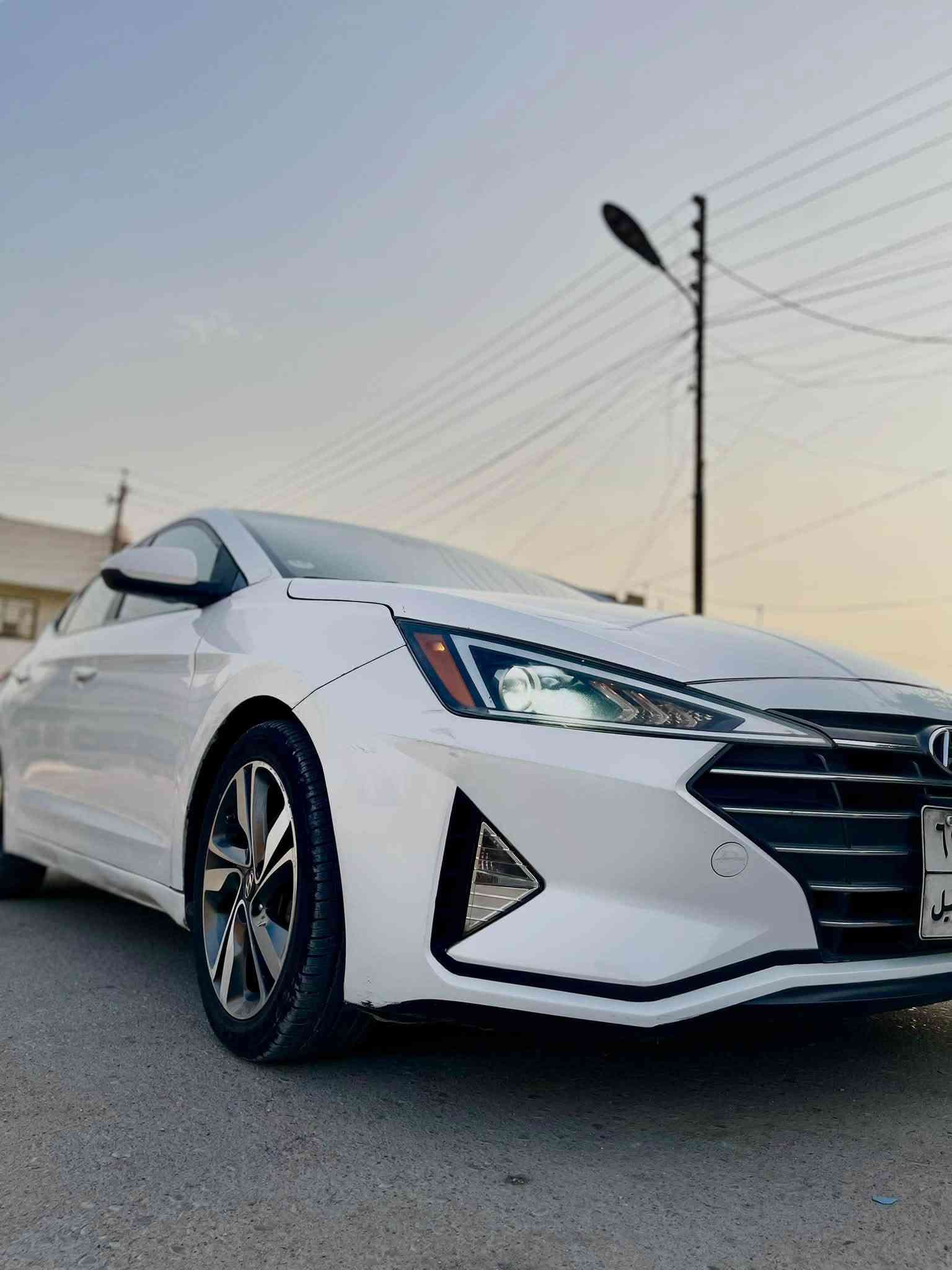 النتره ابيض امريكيه موديل 2019
حادثها بالمنشور بيها جاملغ وباب مبدلات  وبالعراق بيها بيها باب صبغ و جزء من الجاملغ الخلفي 
بدون دواخل لغد وشاصي كفاله 
مكينه 2000 دوش 
كير AT 
ماشيه ٦٤ الف 
كير ومكينه كفاله 
مواصفات نص فول 
شاشه ابل كار بلي 
كامره دواره 
رادارات جانبيه نقط عمياء 
رادار تحديد مسار 
رادار توقف ذاتي 
فول تحكم ستيرن 
لايت زينون 
ويل كب كروم 
مود درايف ٣ انضمة قياده 
السياره جاهزه من كلشي صدر وتايرات ودسكات وبطاين والباتري وتبريد كله جديد 
رقم اربيل وكاله او تحويل ماكو مشكله 
وكاله بسم عربي جيراني ونفس المنطقه 
السعر بلاش 108 ورقات وبيها مجال بسيط 
مكاني بغداد ***********
