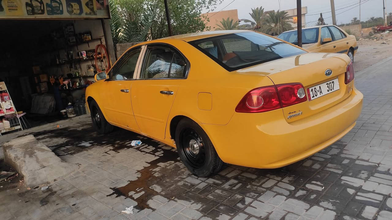 يالله سلام عليكم
اوبتيما 2008امريكي2400
سياره جاهزه كير مكينه حداديه تبريد 
السعر 95 وبيها مجال بسيط 
المكان السماوه المركز للاستفسار الاتصال ***********
