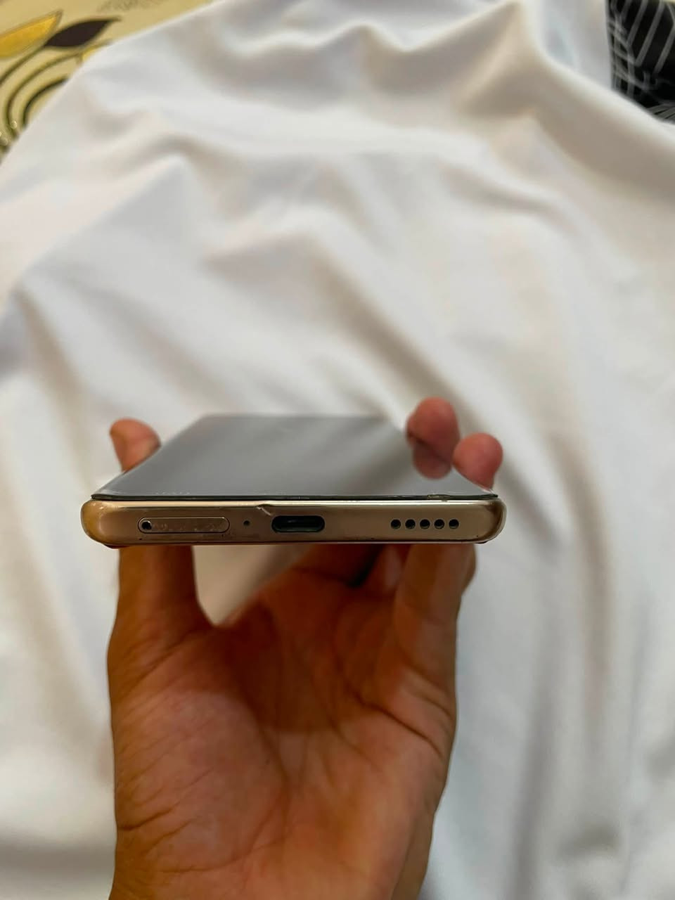 هونر اكس 9c جهاز فول نضافه بلادي مامفتوح ذاكره 256 رام 12 بطاريه 6600 سعره 350 قفل
كامل ملحقات
